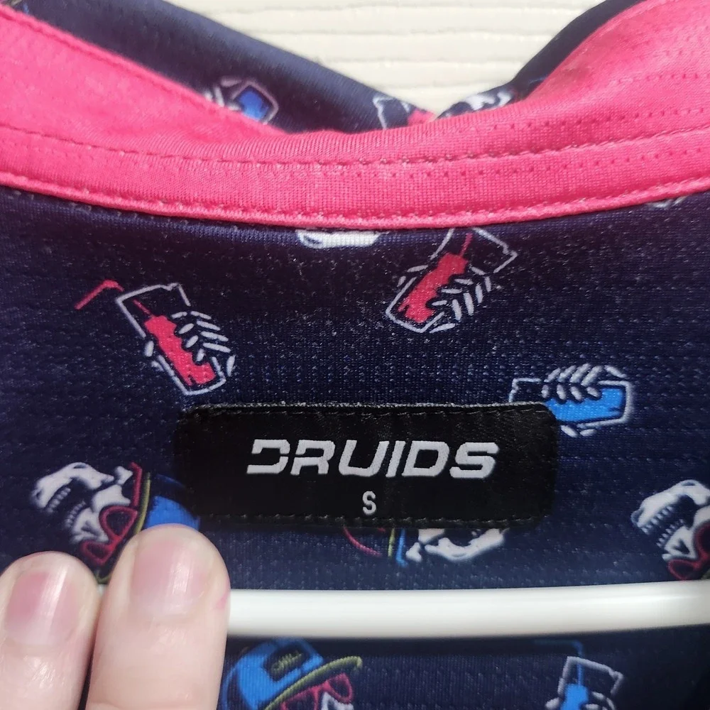 Druids Golf Polo‎ Shirt Men's S Navy Skull Print Performance Moisture Wicking